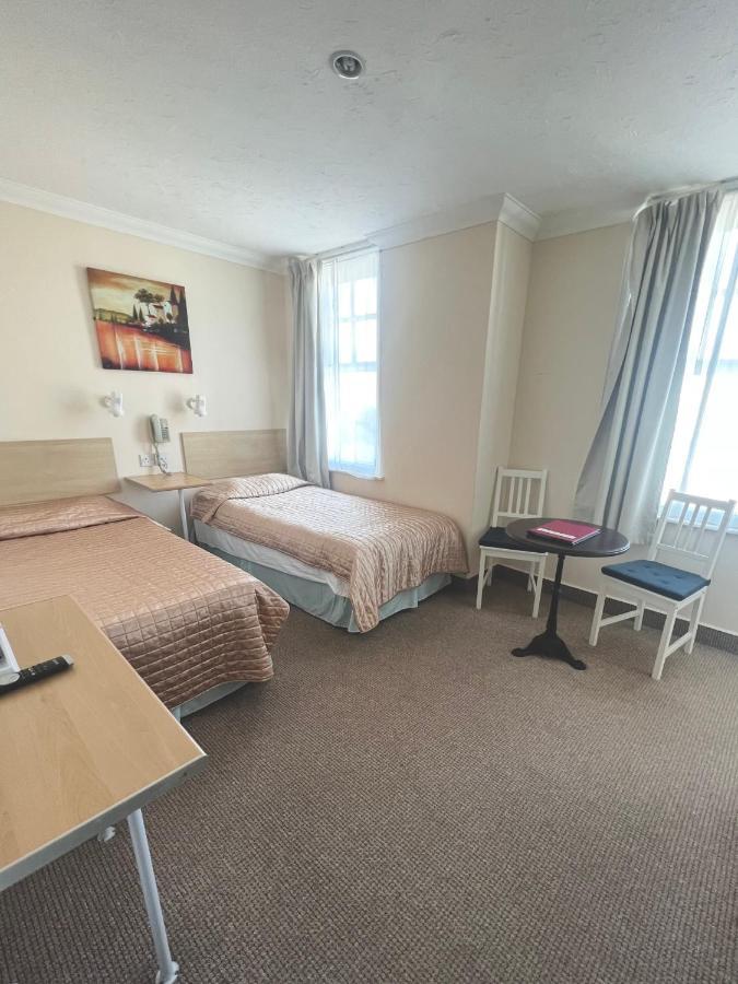 Eastbourne Riviera Hotel Екстериор снимка