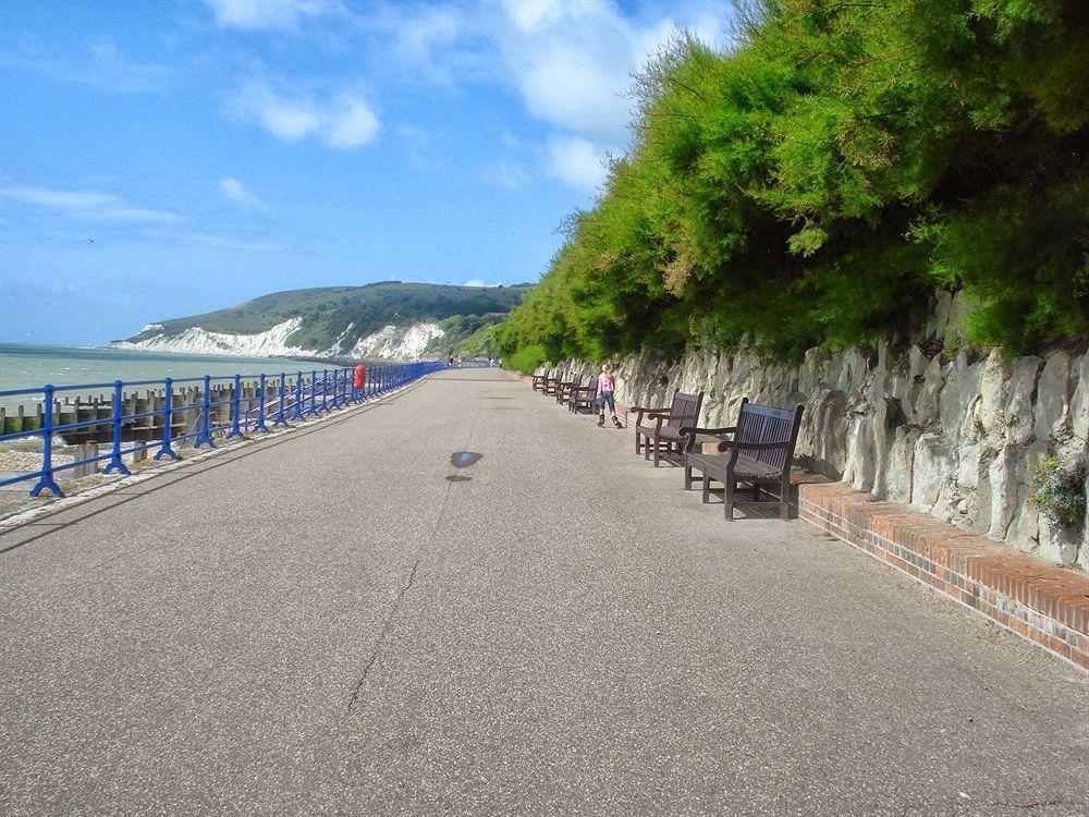 Eastbourne Riviera Hotel Екстериор снимка