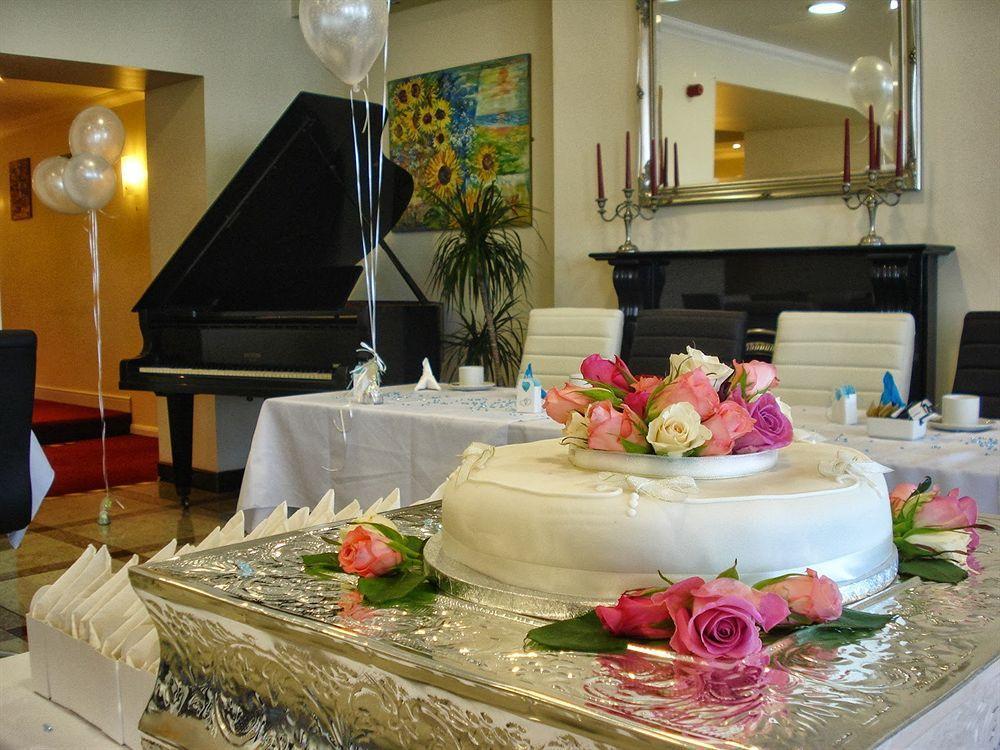 Eastbourne Riviera Hotel Екстериор снимка